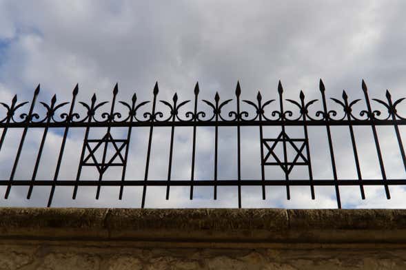 Free Holocaust Tour of Krakow + Ghetto