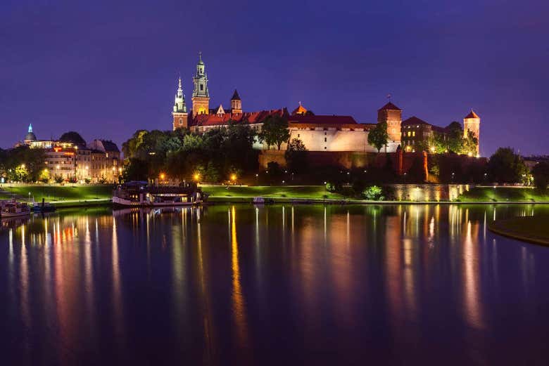 Wawel Castle at night
