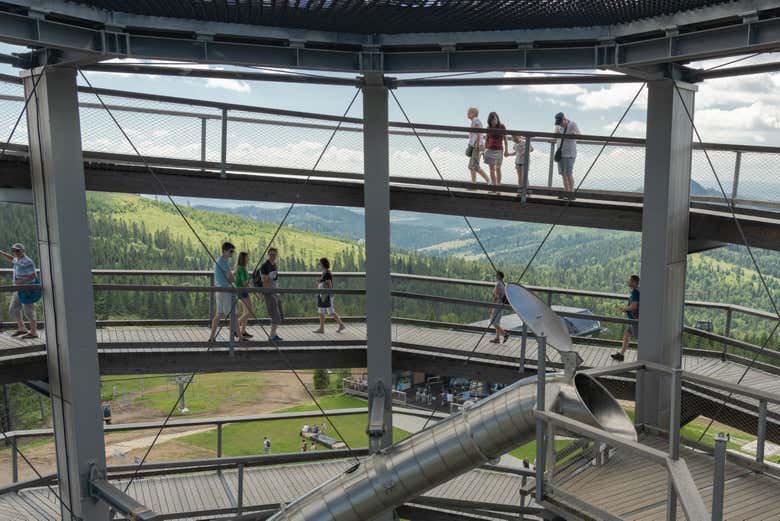 Having fun on Treetop Walk Bachledka's platforms