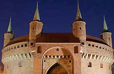 Kraków Travel Guide