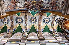 Kraków Travel Guide