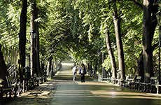 Kraków Travel Guide